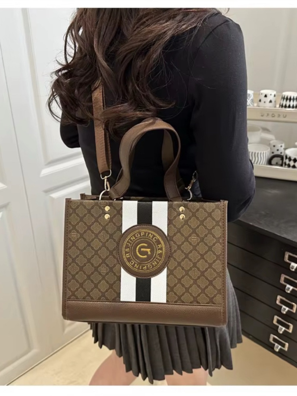Monogram Stripe Tote Bag G Logo Medallion Top Handle Crossbody Shoulder Bag NIP